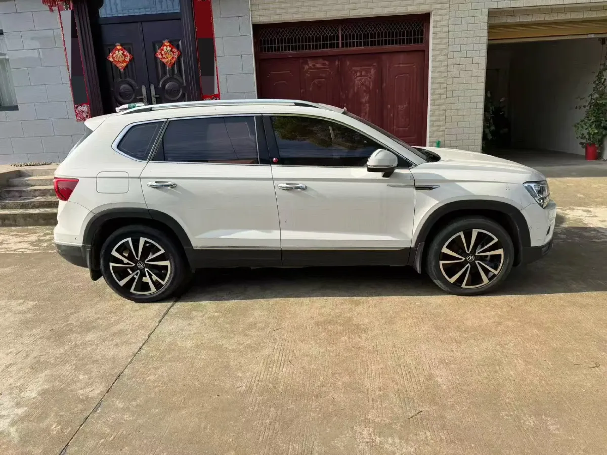 2020 Volkswagen Tharu 2.0T 186HP L4 7DCT,autocango,china used car exporter,china ev exporter,chinese used car exporter,chinese used ev exporter