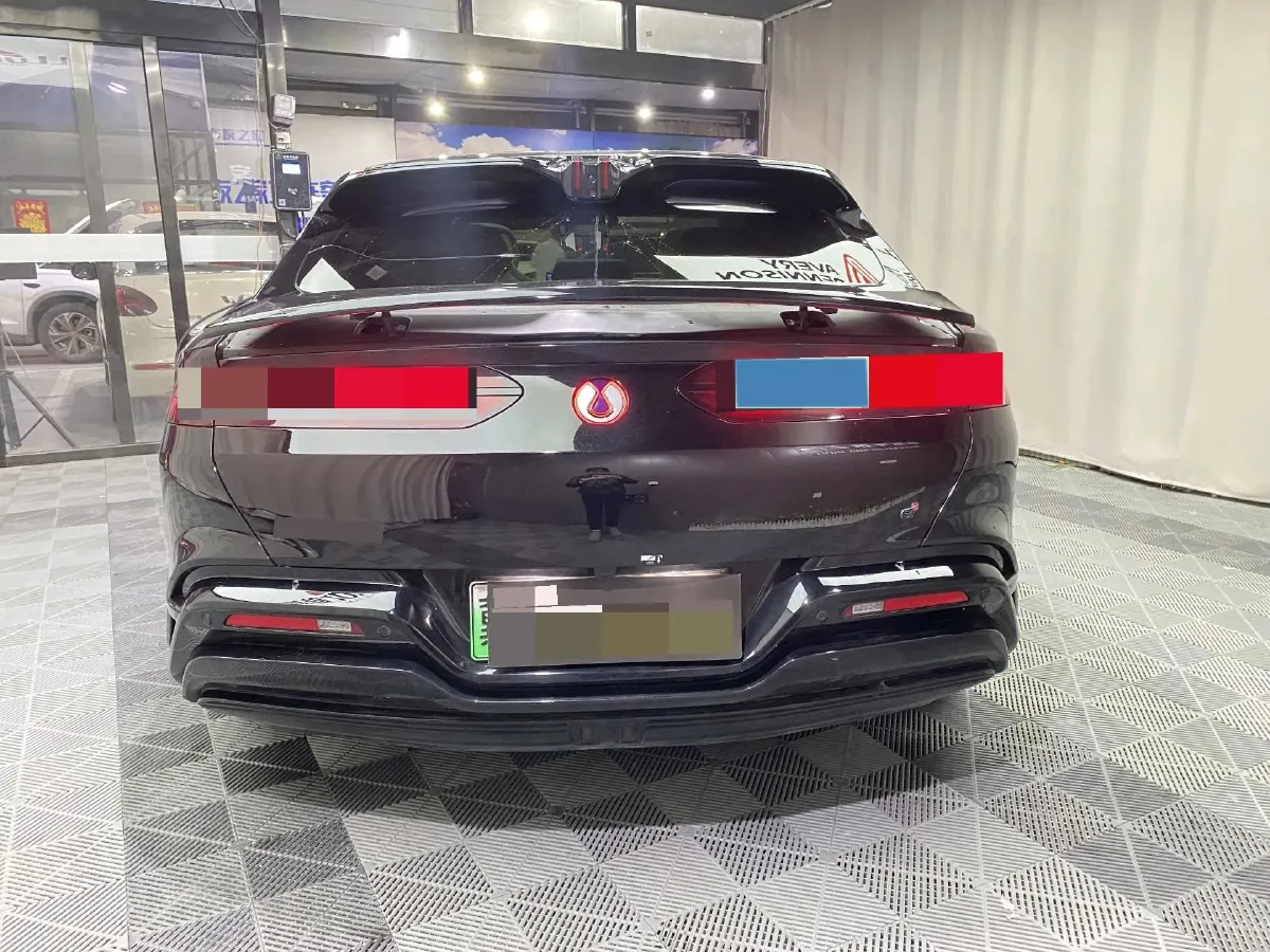 2024 Denza DenzaZ9GT 2.0T 207HP L4 E-CVT PHEV 38.5KWH,autocango,china used car exporter,china ev exporter,chinese used car exporter,chinese used ev exporter