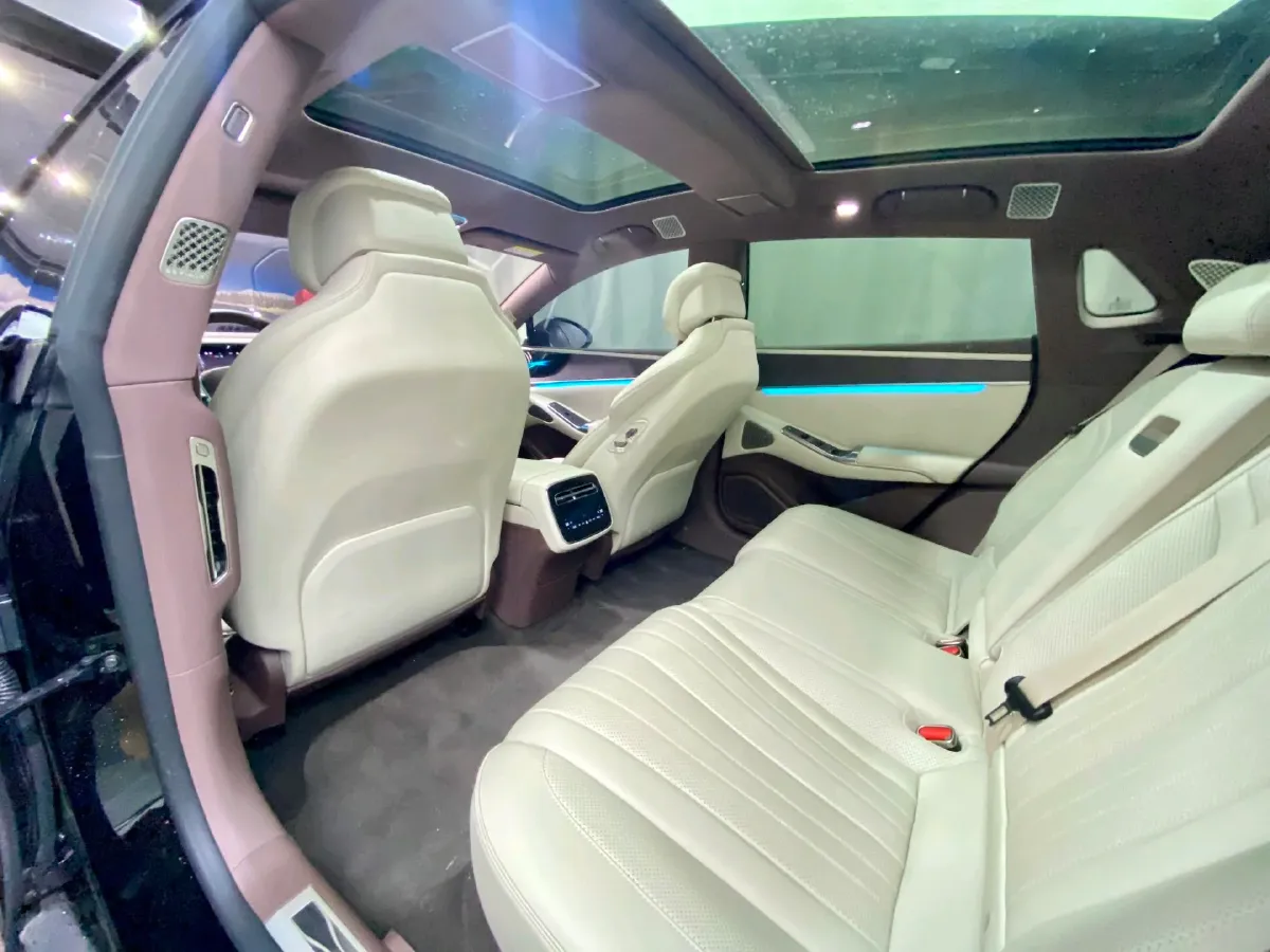 2024 Denza DenzaZ9GT 2.0T 207HP L4 E-CVT PHEV 38.5KWH,autocango,china used car exporter,china ev exporter,chinese used car exporter,chinese used ev exporter