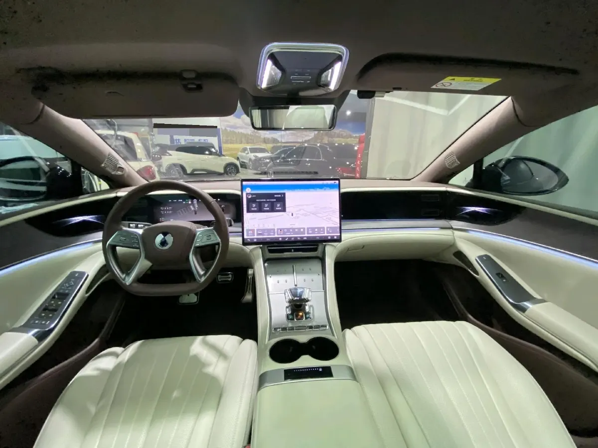 2024 Denza DenzaZ9GT 2.0T 207HP L4 E-CVT PHEV 38.5KWH,autocango,china used car exporter,china ev exporter,chinese used car exporter,chinese used ev exporter