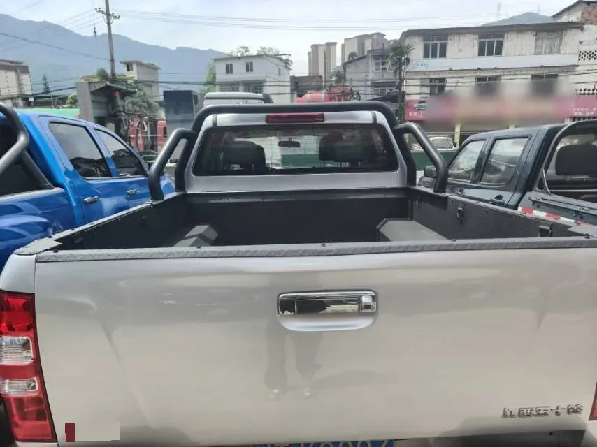 2022 Isuzu RE-MAX Jim 2.8T 120HP L4 5MT,autocango,china used car exporter,china ev exporter,chinese used car exporter,chinese used ev exporter