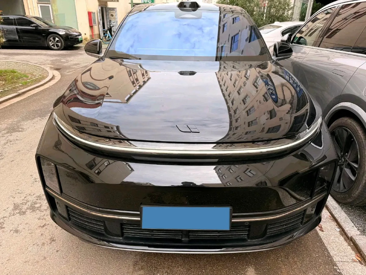 2024 Li L8 Range Extended 154HP REEV 42.8KWH,autocango,china used car exporter,china ev exporter,chinese used car exporter,chinese used ev exporter