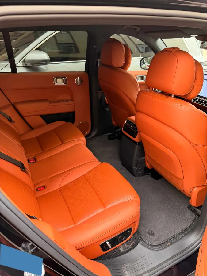2024 Li L8 Range Extended 154HP REEV 42.8KWH,autocango,china used car exporter,china ev exporter,chinese used car exporter,chinese used ev exporter