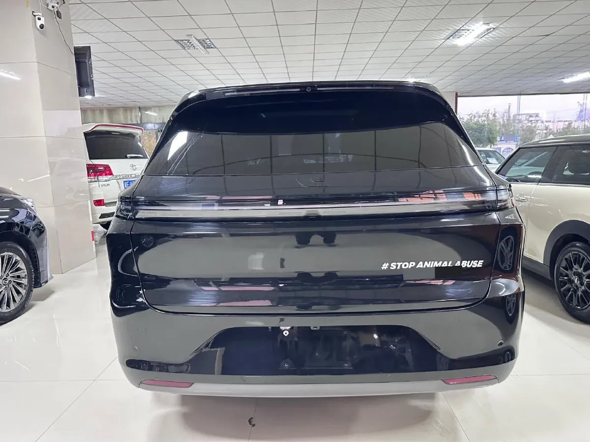 2024 Li L6 Range Extended 154HP L4 REEV 36.8KWH,autocango,china used car exporter,china ev exporter,chinese used car exporter,chinese used ev exporter
