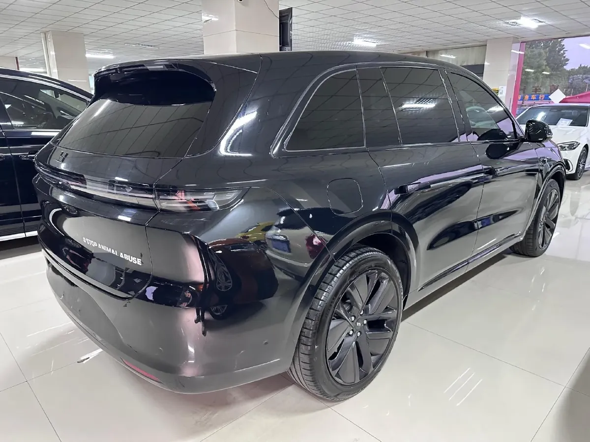 2024 Li L6 Range Extended 154HP L4 REEV 36.8KWH,autocango,china used car exporter,china ev exporter,chinese used car exporter,chinese used ev exporter