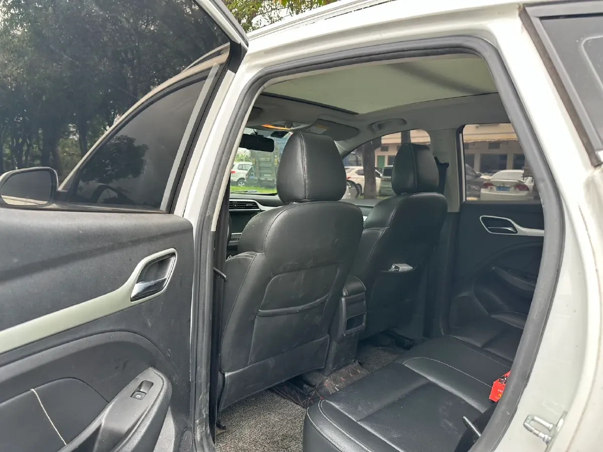 2018 MG ZS 1.5L 120HP L4 4AT,autocango,china used car exporter,china ev exporter,chinese used car exporter,chinese used ev exporter