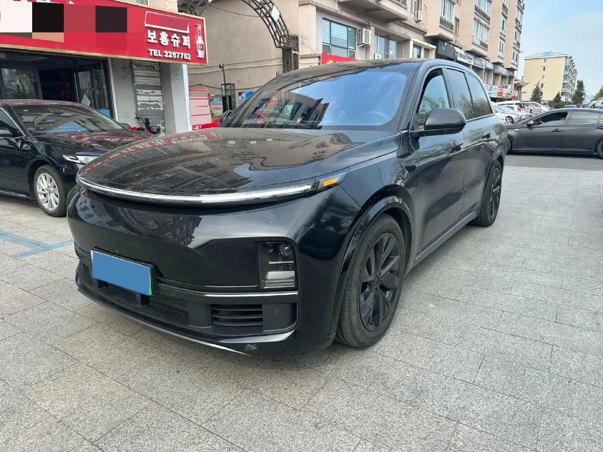 2023 Li L8 Range Extended 154HP REEV 40.9KWH,autocango,china used car exporter,china ev exporter,chinese used car exporter,chinese used ev exporter