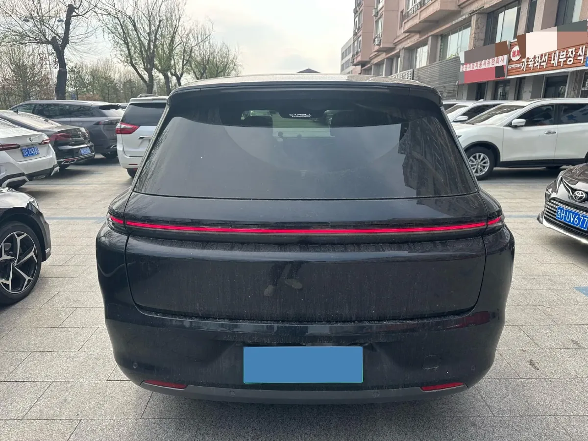 2023 Li L8 Range Extended 154HP REEV 40.9KWH,autocango,china used car exporter,china ev exporter,chinese used car exporter,chinese used ev exporter