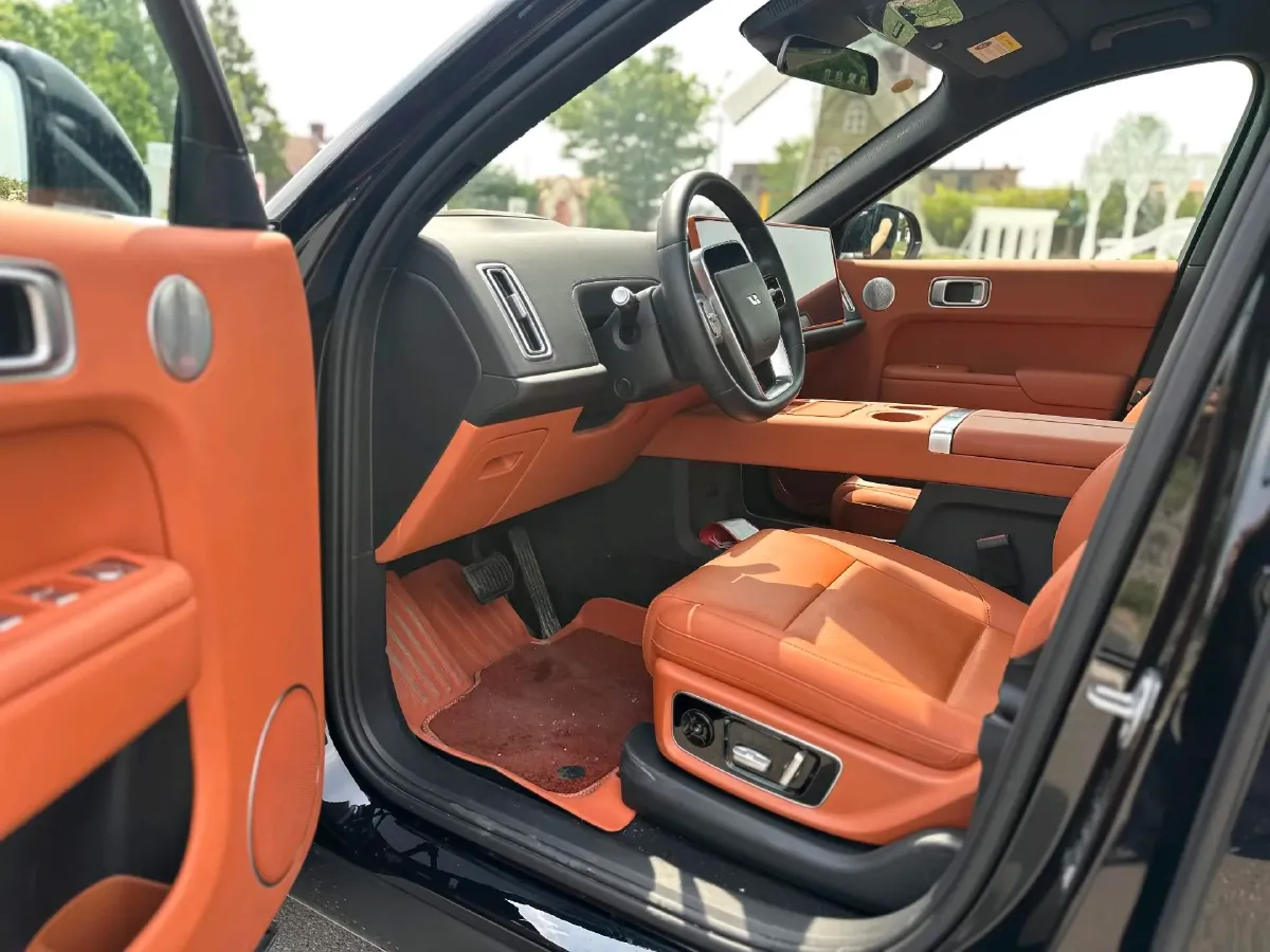 2025 Li L8 Range Extended 154HP REEV,autocango,china used car exporter,china ev exporter,chinese used car exporter,chinese used ev exporter