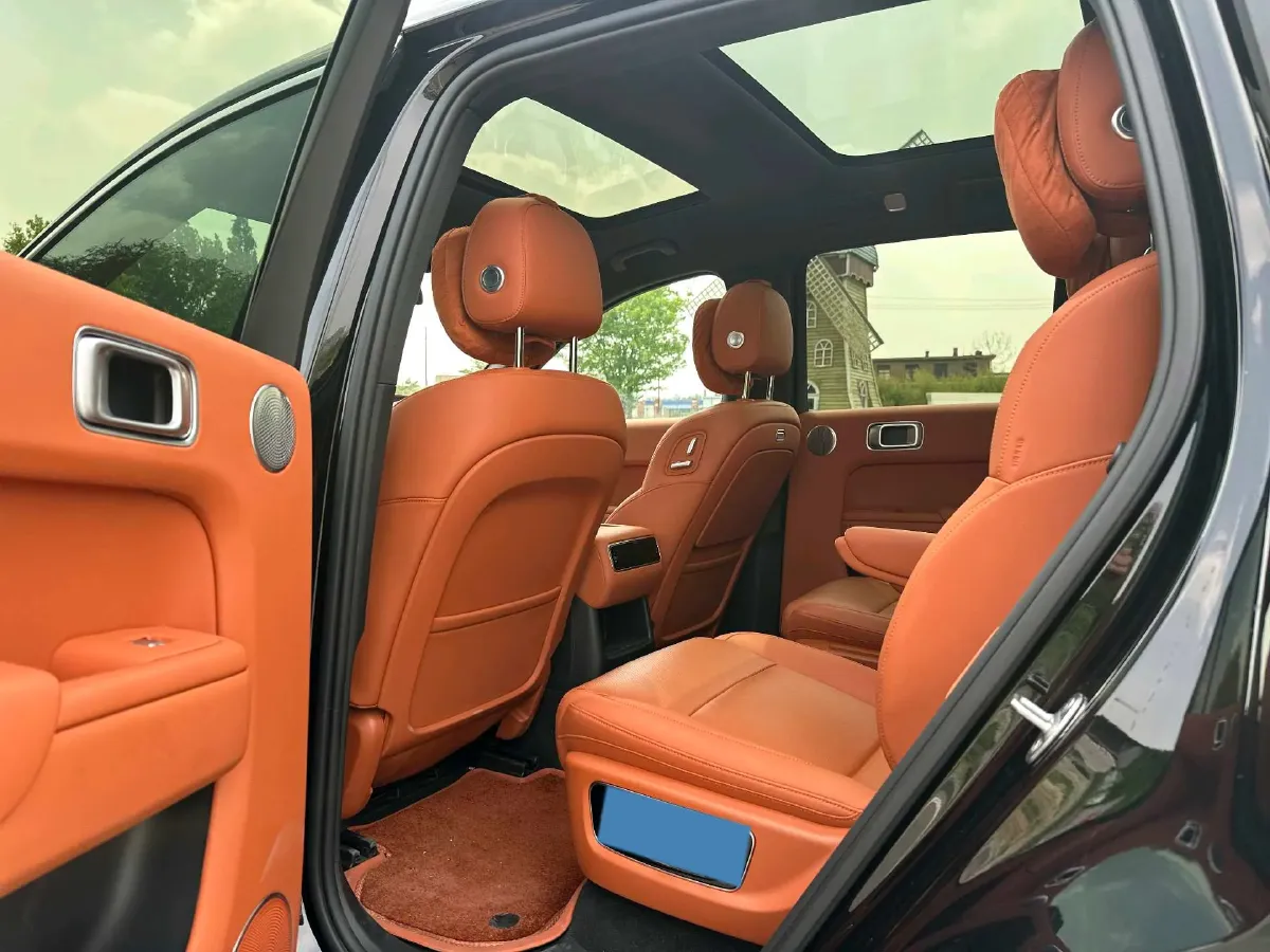 2025 Li L8 Range Extended 154HP REEV,autocango,china used car exporter,china ev exporter,chinese used car exporter,chinese used ev exporter