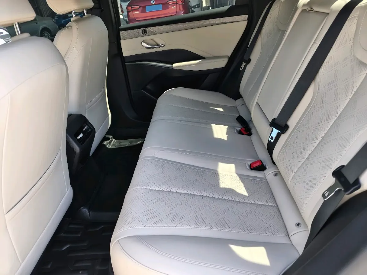 2025 BYD Qin Plus BEV 57.6KWH,autocango,china used car exporter,china ev exporter,chinese used car exporter,chinese used ev exporter