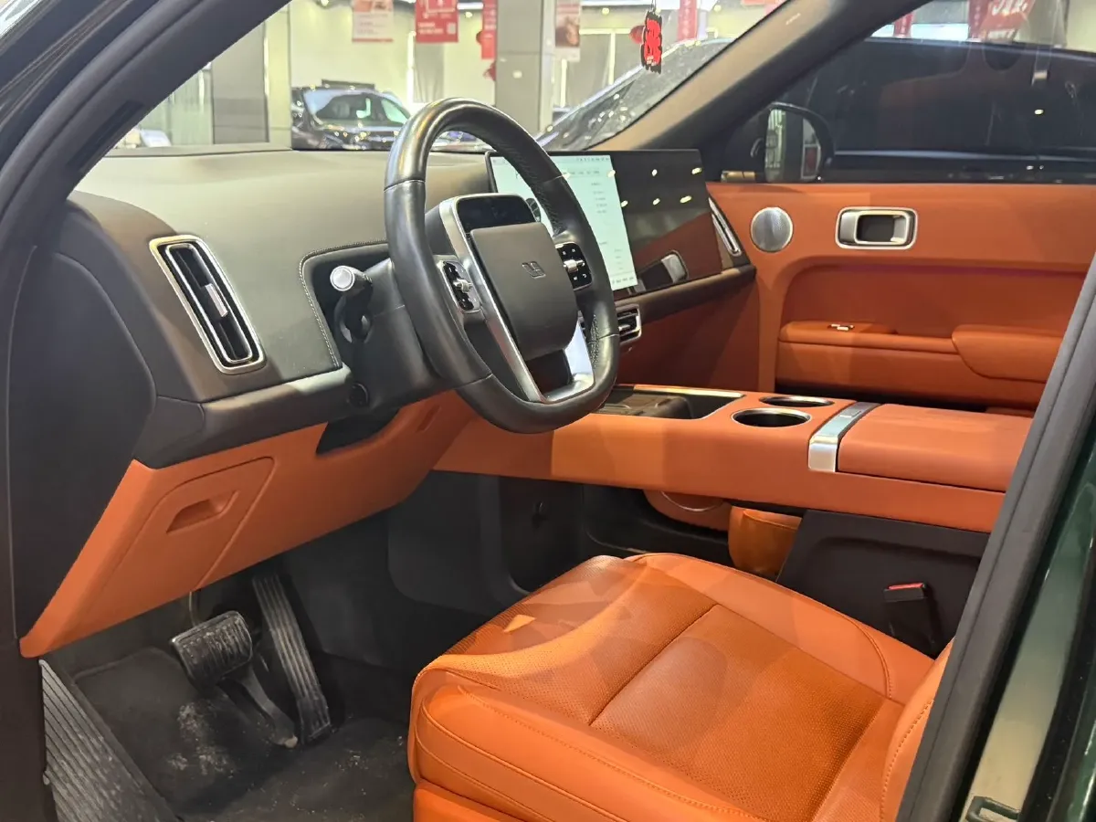 2024 Li L9 Range Extended 154HP REEV 52.3KWH,autocango,china used car exporter,china ev exporter,chinese used car exporter,chinese used ev exporter