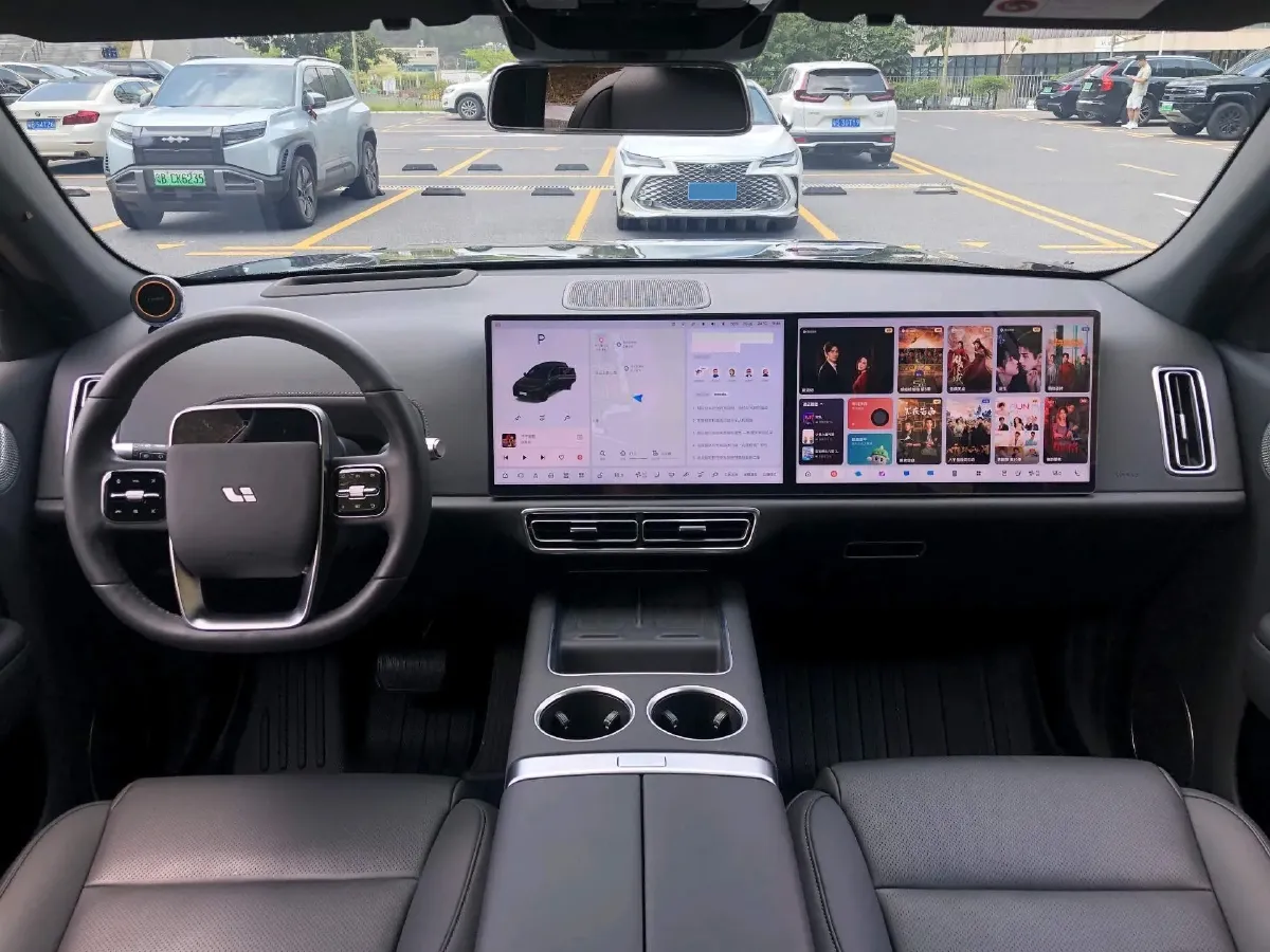 2024 Li L8 Range Extended 154HP REEV 42.8KWH,autocango,china used car exporter,china ev exporter,chinese used car exporter,chinese used ev exporter