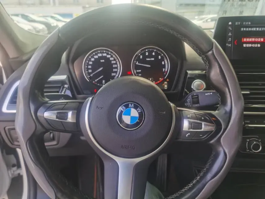 2022 BMW 1 Series 1.5T 140HP L3 7DCT,autocango,china used car exporter,china ev exporter,chinese used car exporter,chinese used ev exporter