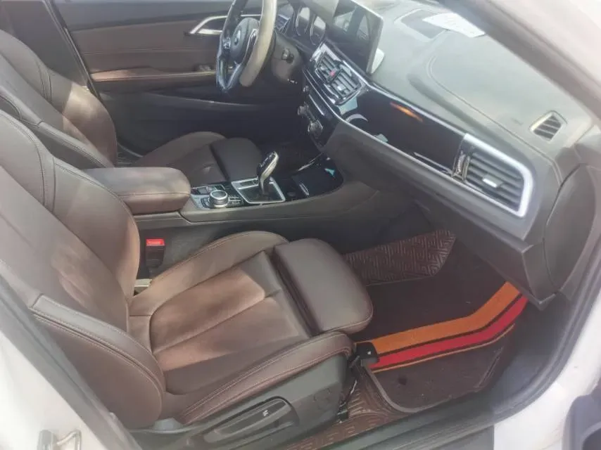 2022 BMW 1 Series 1.5T 140HP L3 7DCT,autocango,china used car exporter,china ev exporter,chinese used car exporter,chinese used ev exporter