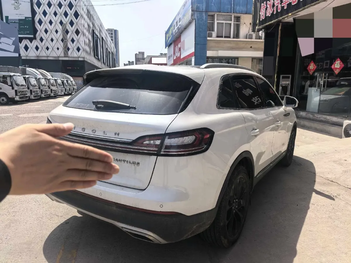 2021 Lincoln Nautilus 2.0T 245HP L4 8AT,autocango,china used car exporter,china ev exporter,chinese used car exporter,chinese used ev exporter