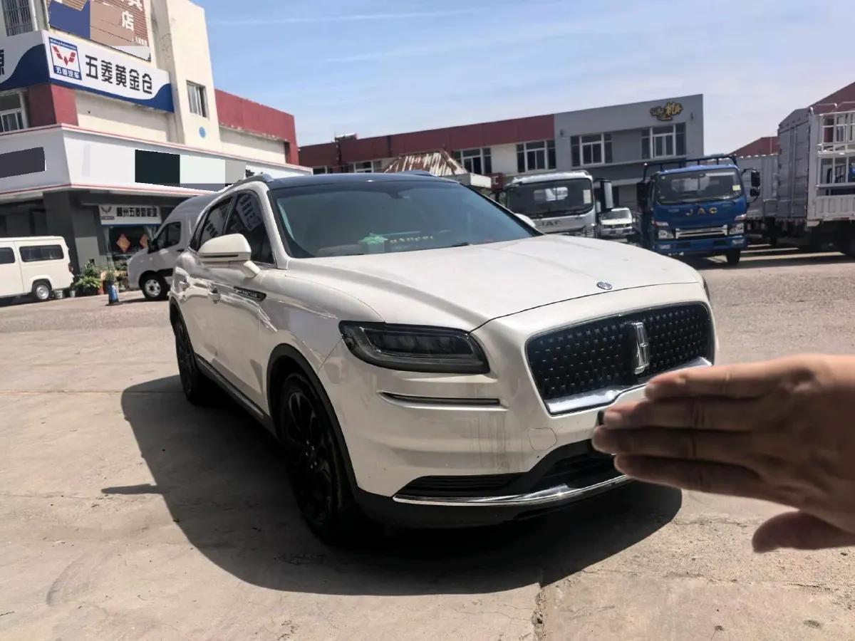 2021 Lincoln Nautilus 2.0T 245HP L4 8AT,autocango,china used car exporter,china ev exporter,chinese used car exporter,chinese used ev exporter