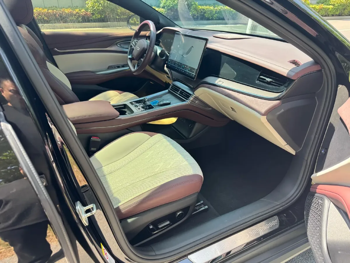 2023 BYD Seal 1.5T 139HP L4 E-CVT PHEV 17.6KWH,autocango,china used car exporter,china ev exporter,chinese used car exporter,chinese used ev exporter