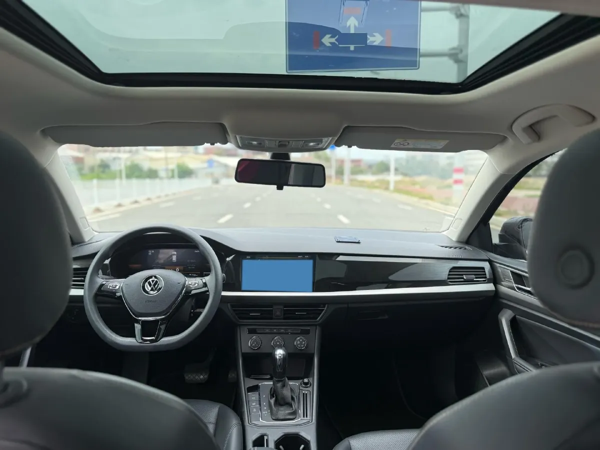 2021 Volkswagen Lavida 1.5L 113HP L4 6AT,autocango,china used car exporter,china ev exporter,chinese used car exporter,chinese used ev exporter