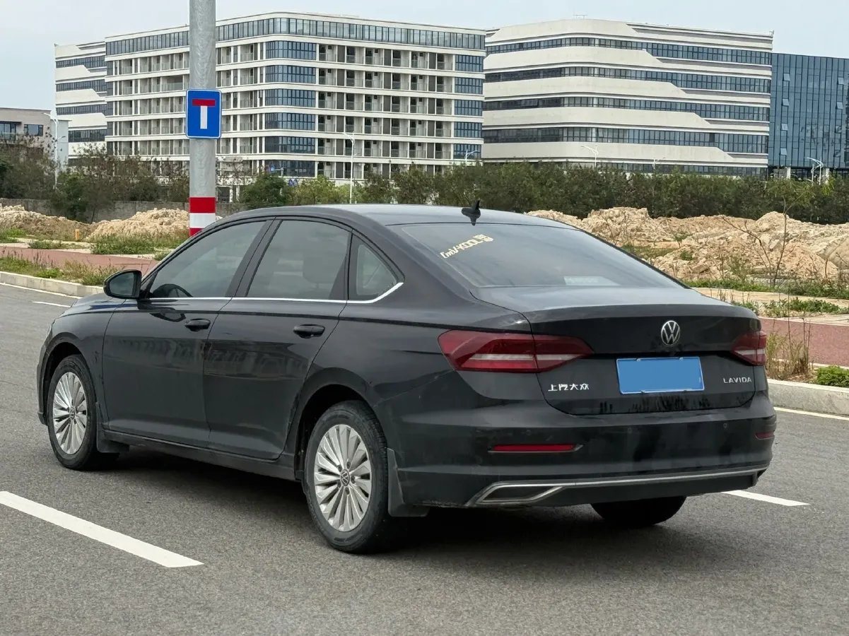 2021 Volkswagen Lavida 1.5L 113HP L4 6AT,autocango,china used car exporter,china ev exporter,chinese used car exporter,chinese used ev exporter