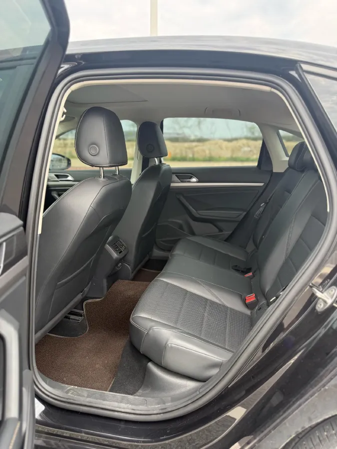 2021 Volkswagen Lavida 1.5L 113HP L4 6AT,autocango,china used car exporter,china ev exporter,chinese used car exporter,chinese used ev exporter