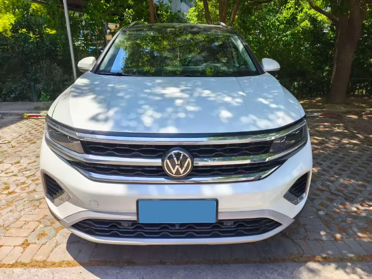 2021 Volkswagen Talagon 2.0T 220HP L4 7DCT,autocango,china used car exporter,china ev exporter,chinese used car exporter,chinese used ev exporter
