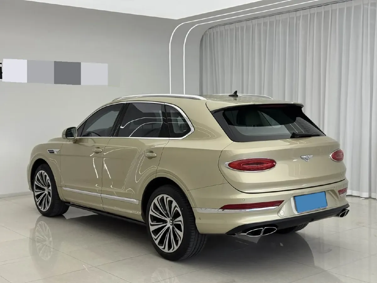2022 Bentley Bentayga 4.0T 550HP V8 8AT,autocango,china used car exporter,china ev exporter,chinese used car exporter,chinese used ev exporter