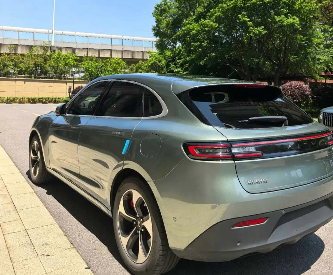 2022 JMC YuHu 7 2.0T 141HP L4 8AT,autocango,china used car exporter,china ev exporter,chinese used car exporter,chinese used ev exporter