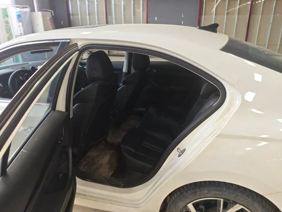 2021 Skoda Octavia 1.4T 150HP L4 7DCT,autocango,china used car exporter,china ev exporter,chinese used car exporter,chinese used ev exporter