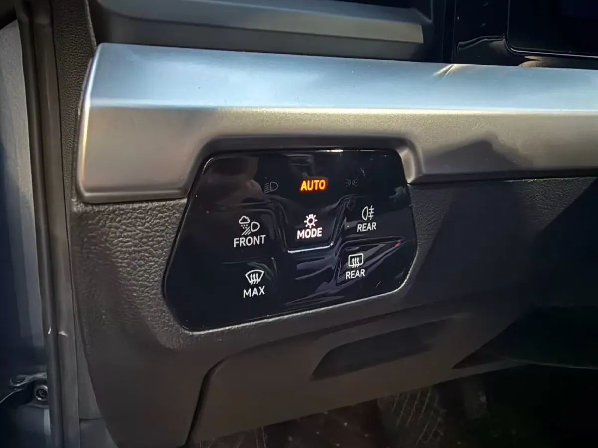 2023 Volkswagen Lamando 1.4T 150HP L4 7DCT,autocango,china used car exporter,china ev exporter,chinese used car exporter,chinese used ev exporter