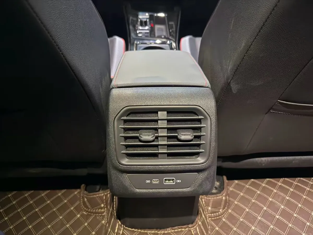 2023 Volkswagen Lamando 1.4T 150HP L4 7DCT,autocango,china used car exporter,china ev exporter,chinese used car exporter,chinese used ev exporter