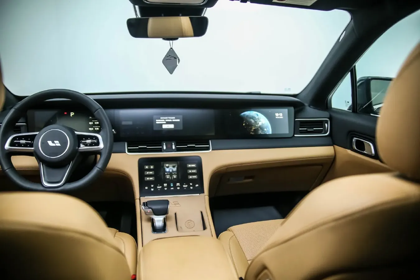 2021 Li ONE Range Extended 131HP REEV 40.5KWH,autocango,china used car exporter,china ev exporter,chinese used car exporter,chinese used ev exporter