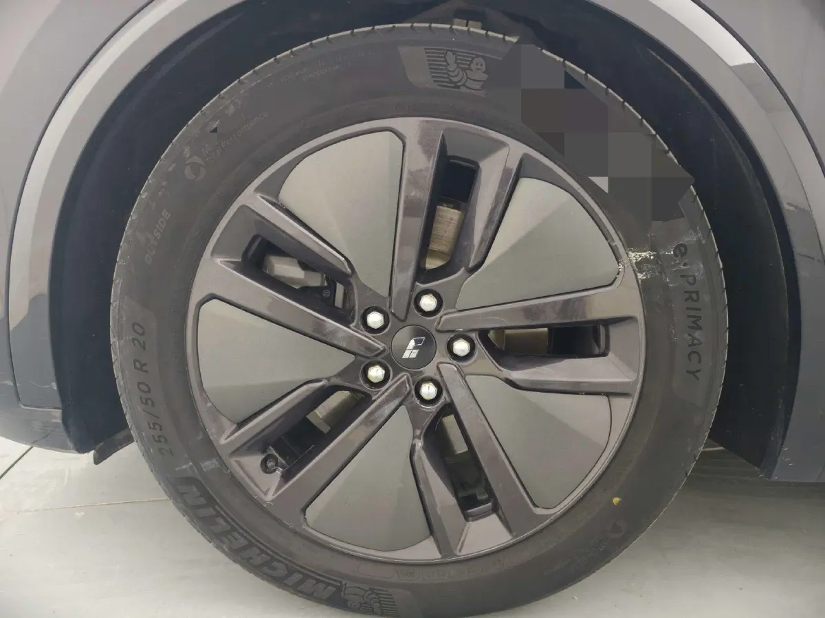 2024 Volvo S60 2.0T 197HP L4 7DCT,autocango,china used car exporter,china ev exporter,chinese used car exporter,chinese used ev exporter