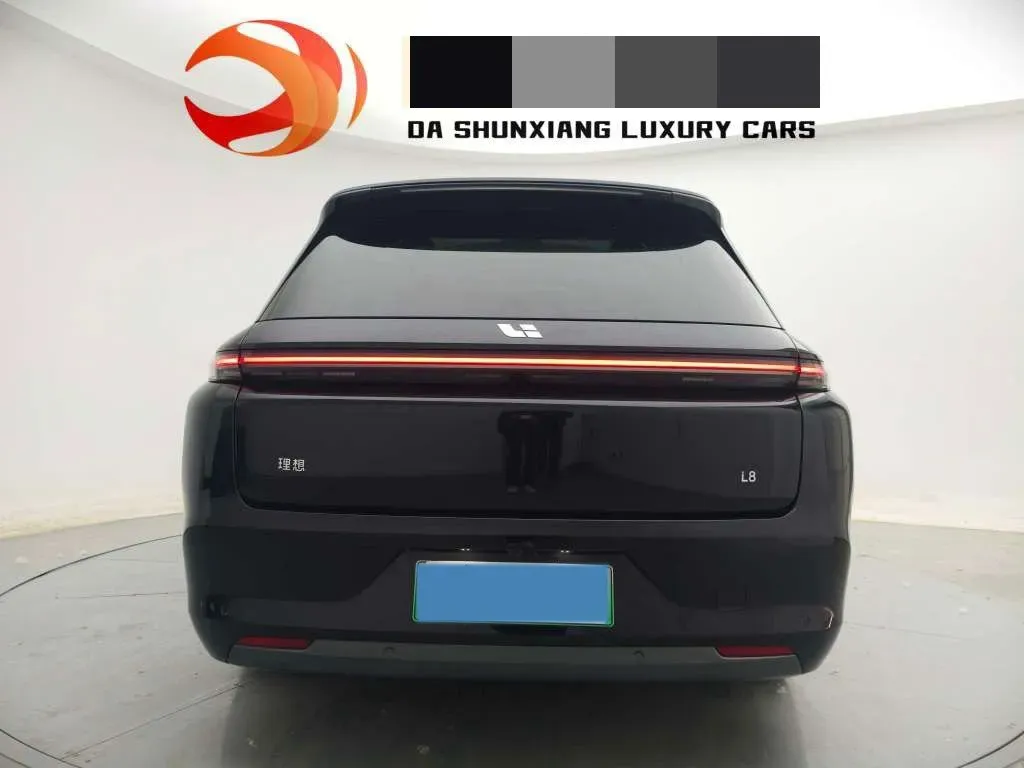 2024 Volvo S60 2.0T 197HP L4 7DCT,autocango,china used car exporter,china ev exporter,chinese used car exporter,chinese used ev exporter