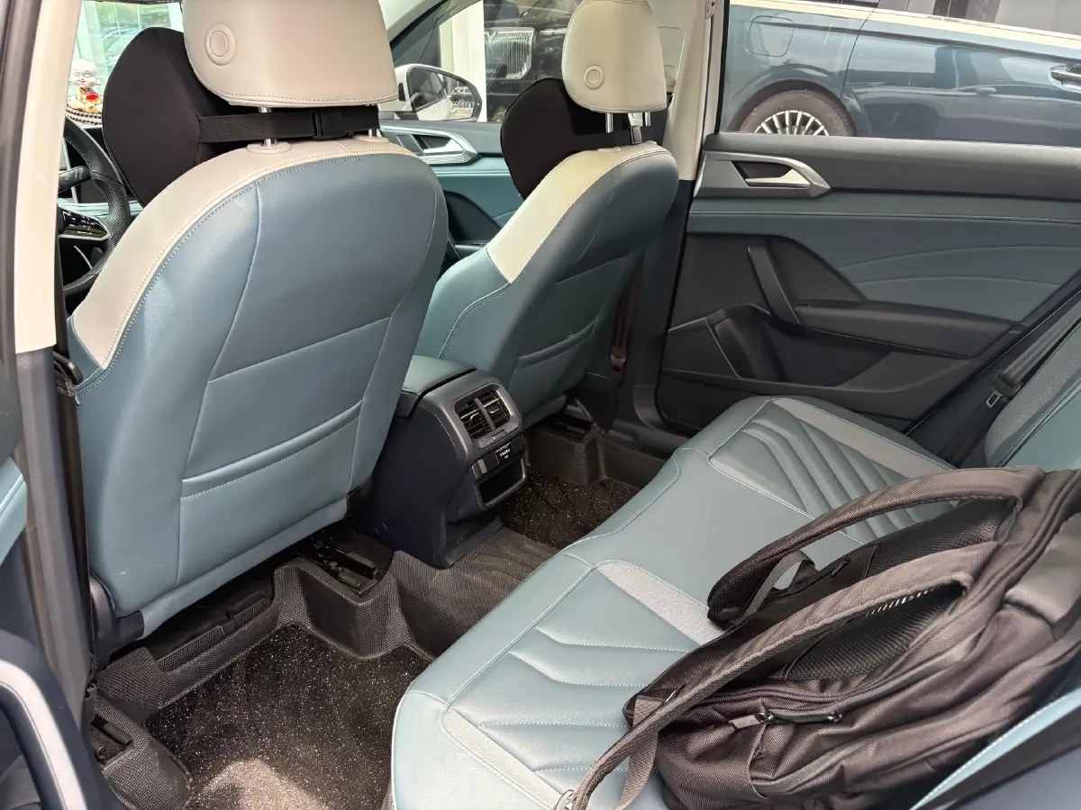 2023 Volkswagen Tharu 1.5T 160HP L4 7DCT,autocango,china used car exporter,china ev exporter,chinese used car exporter,chinese used ev exporter