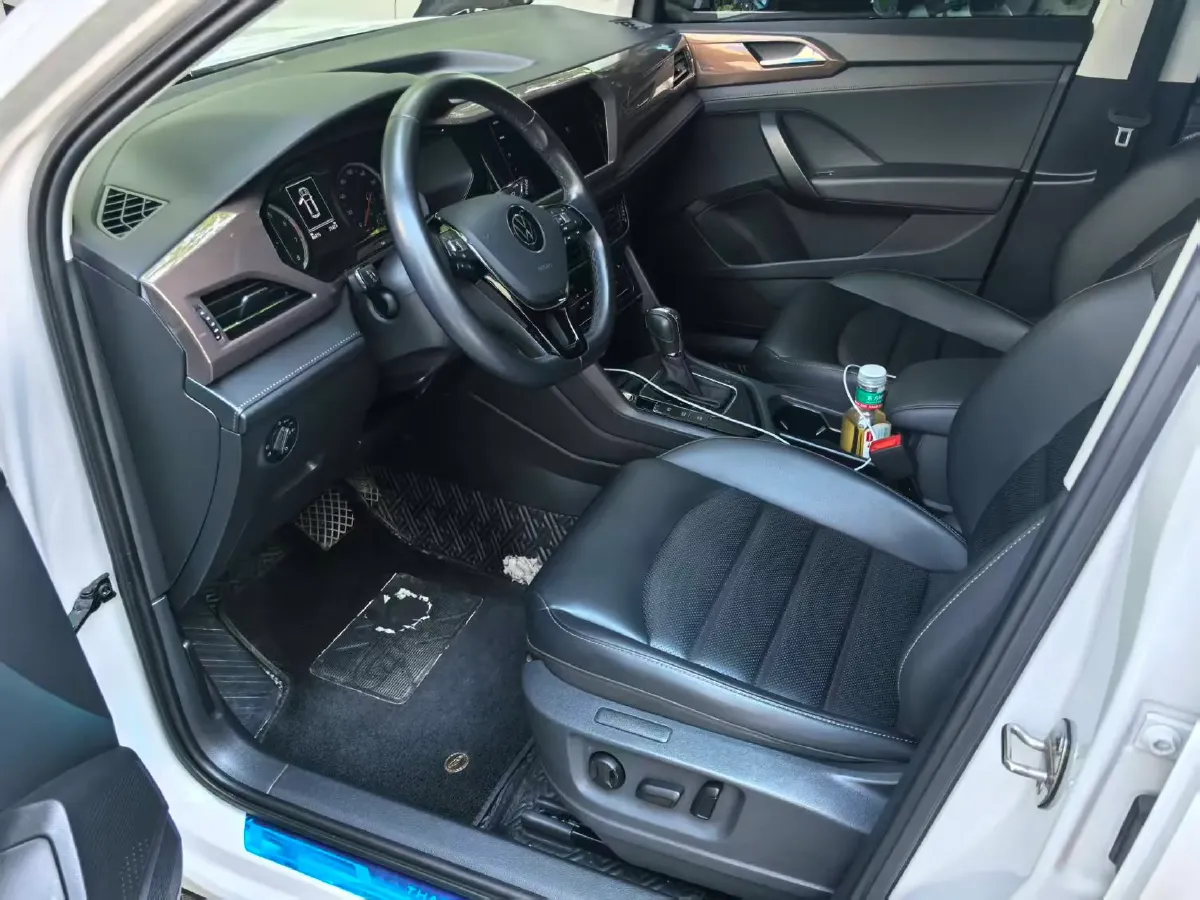 2021 Volkswagen Tharu 1.4T 150HP L4 7DCT,autocango,china used car exporter,china ev exporter,chinese used car exporter,chinese used ev exporter