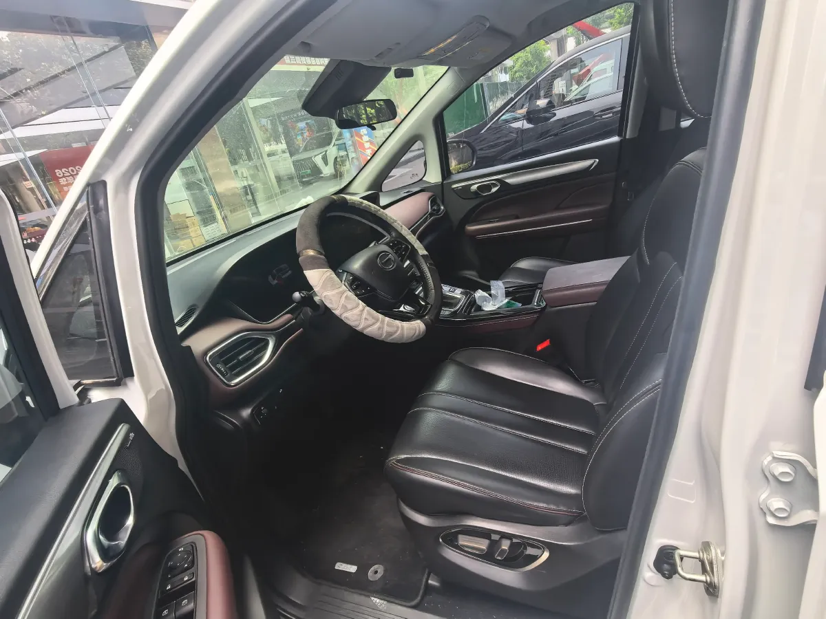 2023 GAC Trumpchi M6 1.5T 177HP L4 7DCT,autocango,china used car exporter,china ev exporter,chinese used car exporter,chinese used ev exporter