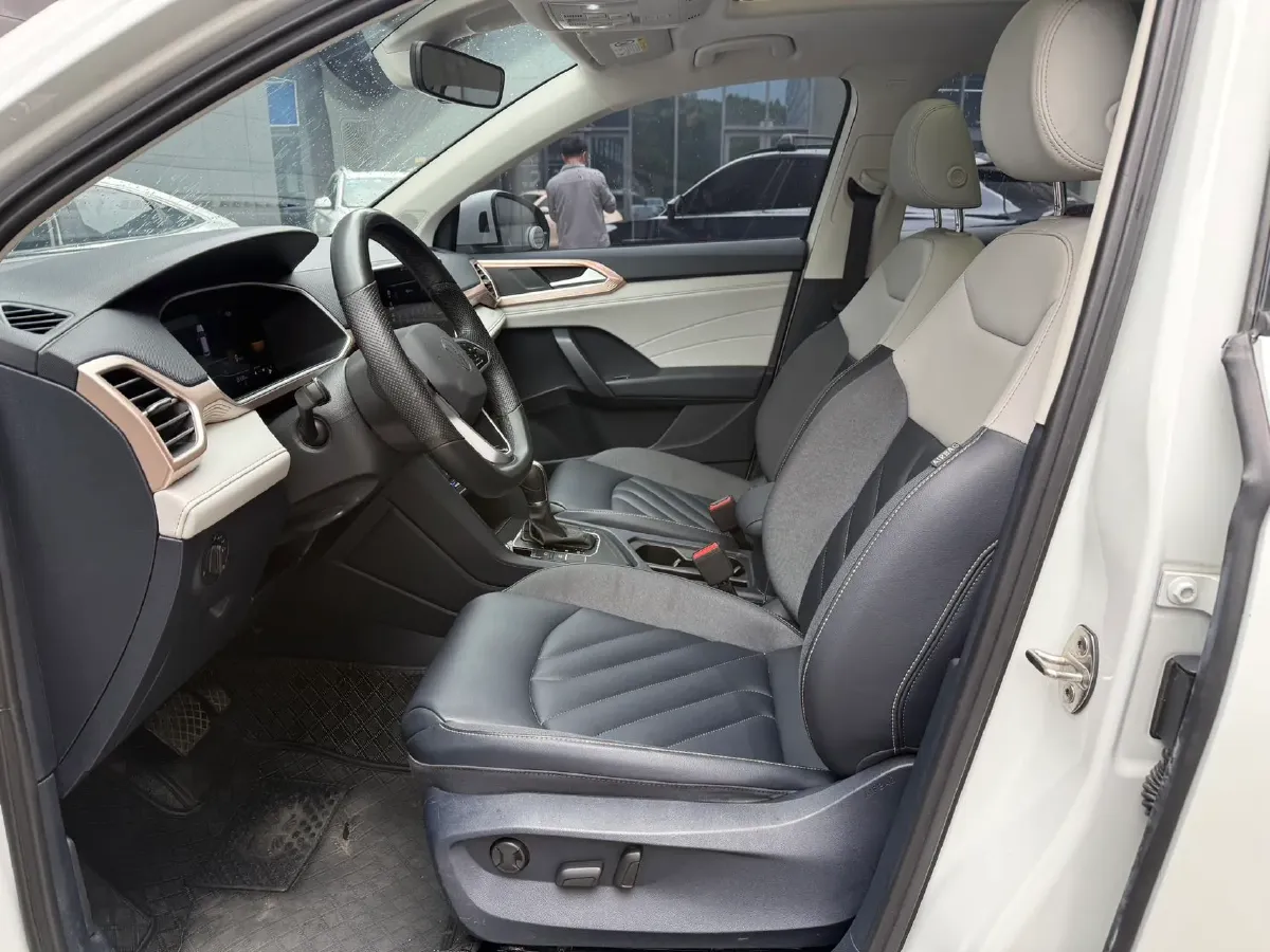 2024 Volkswagen Tharu 1.5T 160HP L4 7DCT,autocango,china used car exporter,china ev exporter,chinese used car exporter,chinese used ev exporter