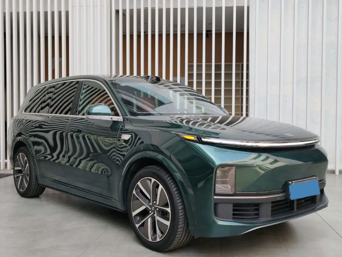 2024 Li L9 Range Extended 154HP REEV 52.3KWH,autocango,china used car exporter,china ev exporter,chinese used car exporter,chinese used ev exporter
