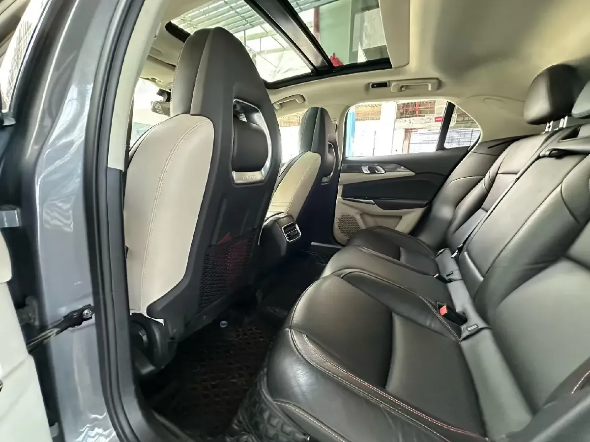 2018 Geely Emgrand GT 1.5T 180HP L3 7DCT,autocango,china used car exporter,china ev exporter,chinese used car exporter,chinese used ev exporter