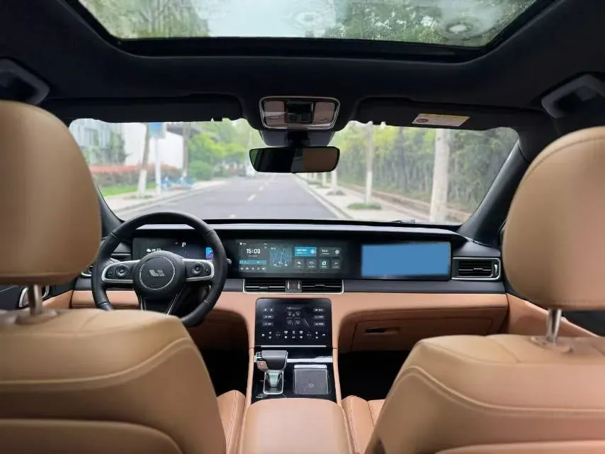 2021 Li ONE Range Extended 131HP REEV 40.5KWH,autocango,china used car exporter,china ev exporter,chinese used car exporter,chinese used ev exporter