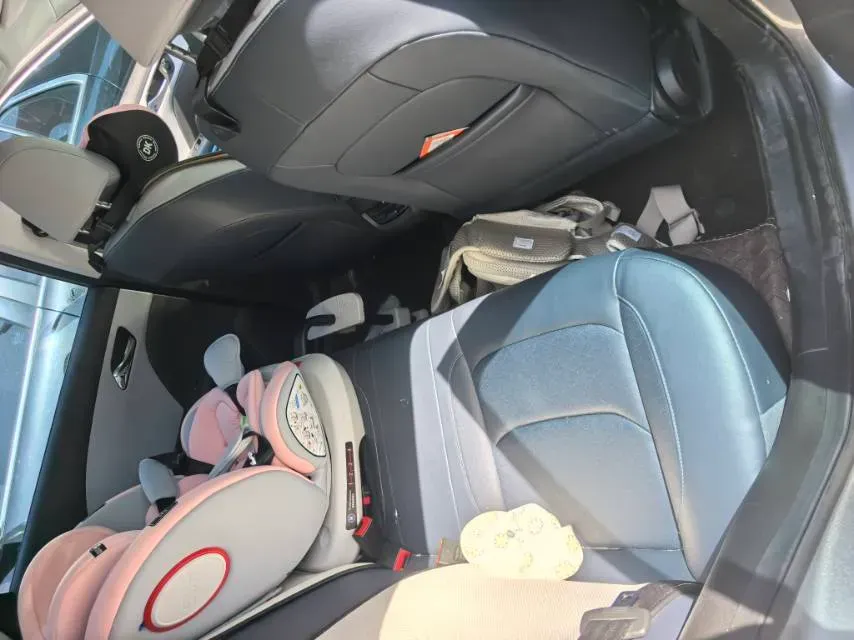 2023 Chevrolet Monza 1.5L 113HP L4 6DCT,autocango,china used car exporter,china ev exporter,chinese used car exporter,chinese used ev exporter