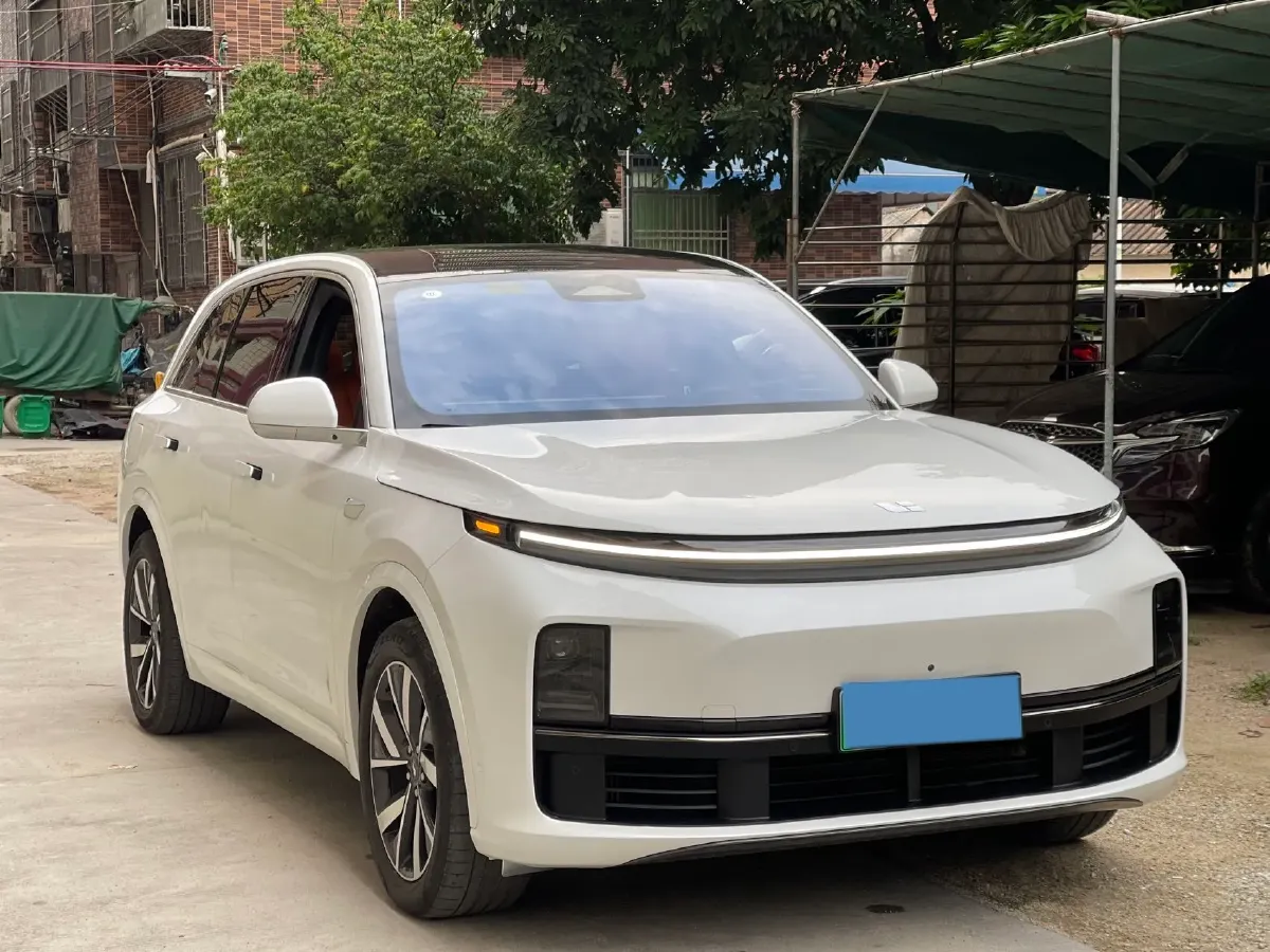 2023 Li L7 Range Extended 154HP REEV 40.9KWH,autocango,china used car exporter,china ev exporter,chinese used car exporter,chinese used ev exporter