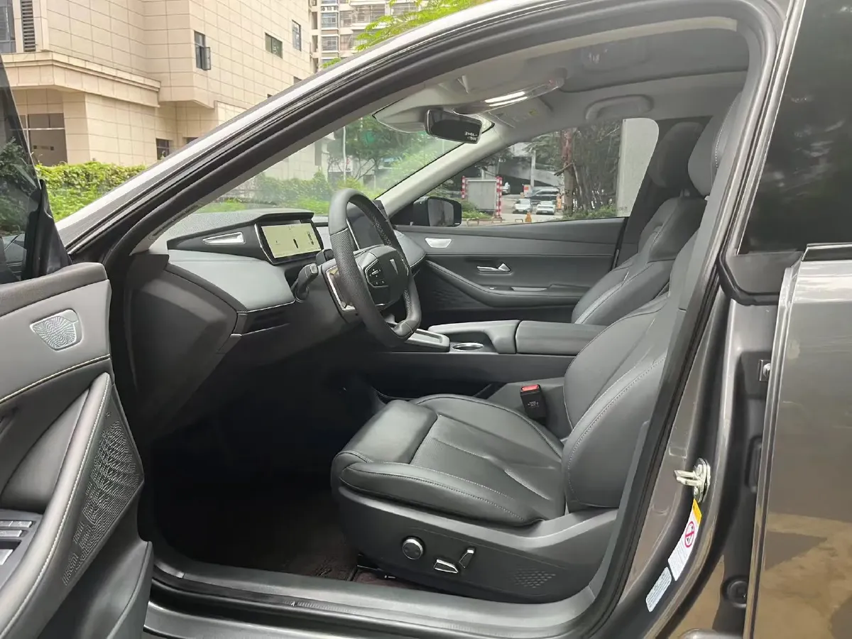 2023 Deepal SL03 1.5L 95HP L4 REEV 28.39KWH,autocango,china used car exporter,china ev exporter,chinese used car exporter,chinese used ev exporter