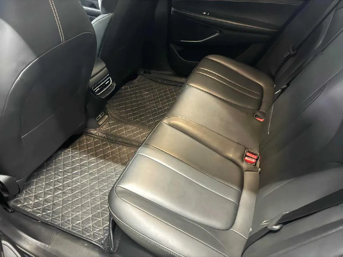 2024 Xpeng P5 BEV 55.4KWH,autocango,china used car exporter,china ev exporter,chinese used car exporter,chinese used ev exporter
