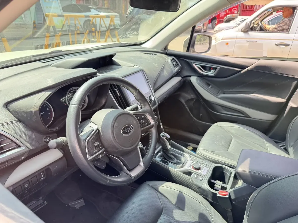 2024 Subaru Forester 2.5L 169HP H4 CVT,autocango,china used car exporter,china ev exporter,chinese used car exporter,chinese used ev exporter