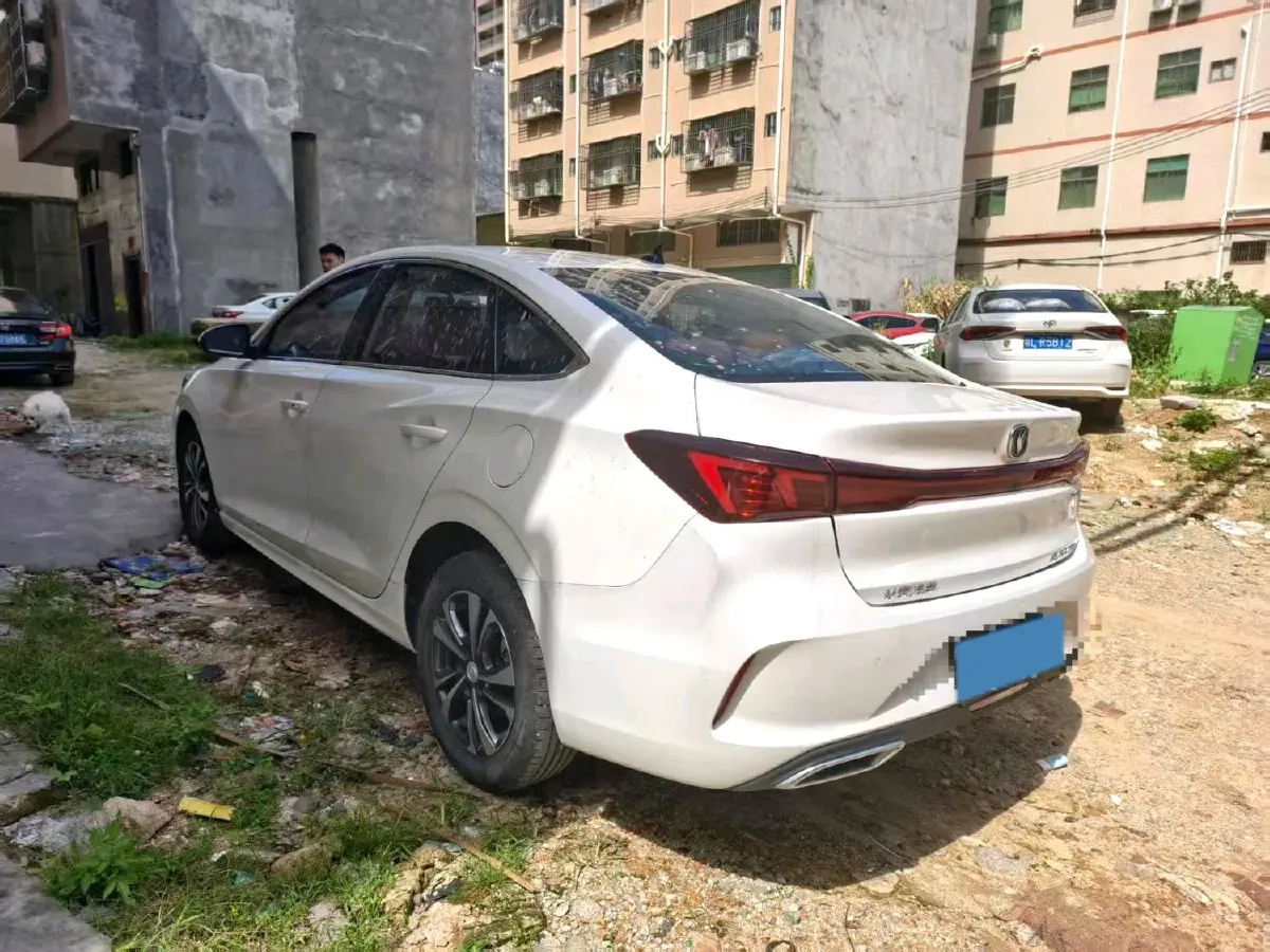 2023 ChangAn Eado 1.4T 160HP L4 7DCT,autocango,china used car exporter,china ev exporter,chinese used car exporter,chinese used ev exporter