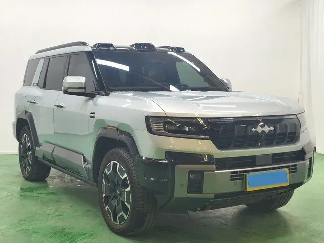 2025 FangChengBao Bao 8 2.0T 245HP L4 E-CVT PHEV 36.8KWH,autocango,china used car exporter,china ev exporter,chinese used car exporter,chinese used ev exporter