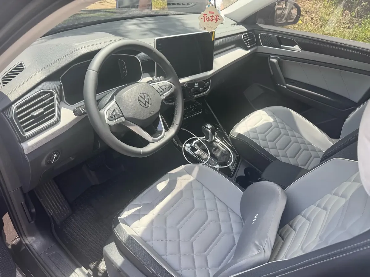 2025 Volkswagen Tayron 1.5T 160HP L4 7DCT,autocango,china used car exporter,china ev exporter,chinese used car exporter,chinese used ev exporter