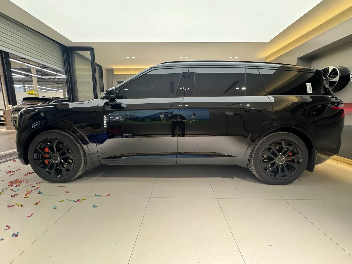 2025 LYNK&CO 900 2.0T 254HP L4 3DHT PHEV,autocango,china used car exporter,china ev exporter,chinese used car exporter,chinese used ev exporter